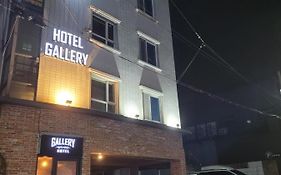 Gallery Hotel